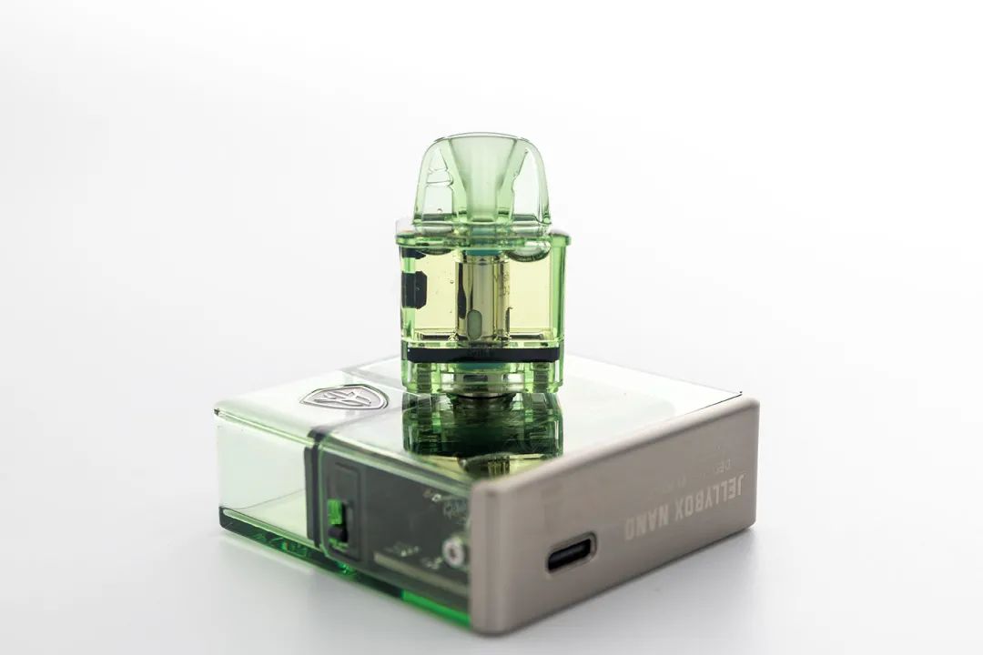 “果冻”系列电子烟注油设备再添新丁，最有爆款潜质的“小老弟”JELLY BOX NANO来了！